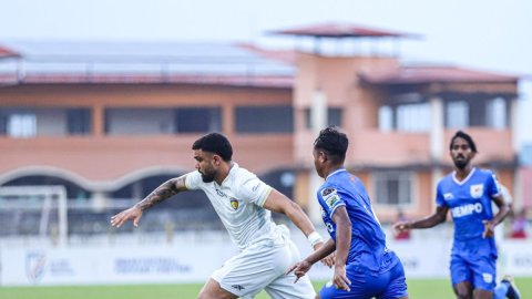 Super Cup: Goalkeeper Samik Mitra scores as Chennaiyin FC draw Dempo