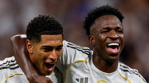 Vinicius double lead Real Madrid to win over Villarreal
