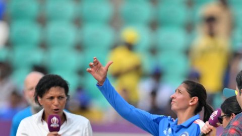 Women's WC: Australia bring in Sophie Molineux as they bowl against India in crucial match