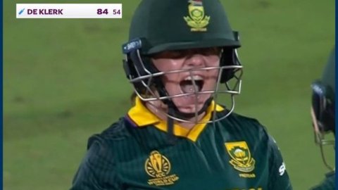 Womens World Cup: भारत की हार से पॉइंट्स टेबल में मची उथल पुथल, साउथ अफ्रीका की टॉप-4 में एंट्री Womens World Cup: भारत की हार से पॉइंट्स टेबल में मची उथल पुथल, साउथ अफ्रीका की टॉप-4 में एंट्री