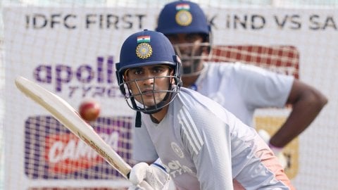 1st Test: India skipper Shubman Gill retires hurt due to freak neck spasm
