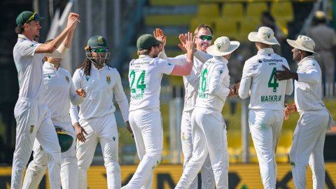 2nd Test: South Africa hand India biggest defeat to clinch historic series win (ld)