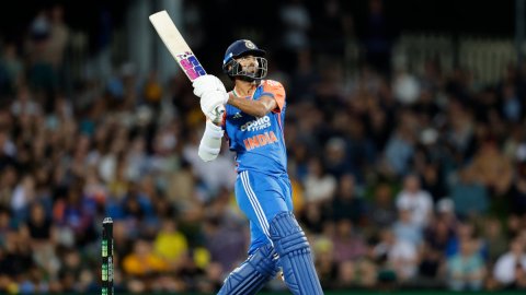 3rd T20I: Washington's fluent 49 helps India level series with five-wicket win over Australia
