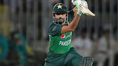 SA के खिलाफ मुकाबले में Babar Azam ने अपने नाम किया बड़ा माइलस्टोन, ऐसा करने वाले 5वें पाकिस्तानी खि