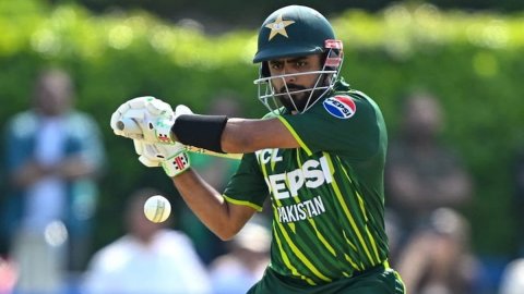 Babar Azam शाहिद अफरीदी और मोहम्मद हफीज को पछाड़ पाकिस्तान के लिए रचेंगे इतिहास, ये काम करते ही इस ल
