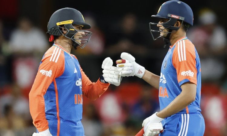 India set 168 runs target for australia in 4th t20i