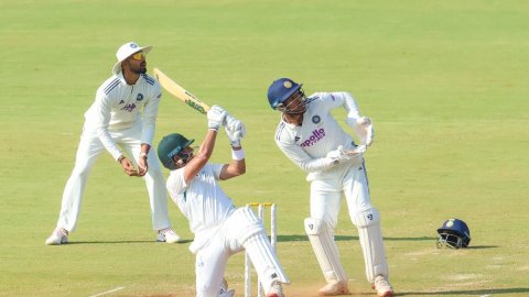 இந்திய ஏ அணியை வீழ்த்தி தொடரை சமன் செய்தது தென் ஆப்பிரிக்க ஏ!