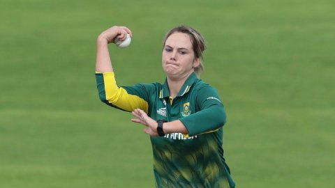 Dane van Niekerk returns to South Africa's squad for white-ball series against Ireland