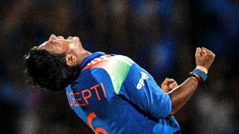 टॉप 5 गेंदबाज जिन्होंने ICC Womens World Cup 2025 में लिए सबसे ज्यादा विकेट,भारत की 2 खिलाड़ी शामिल