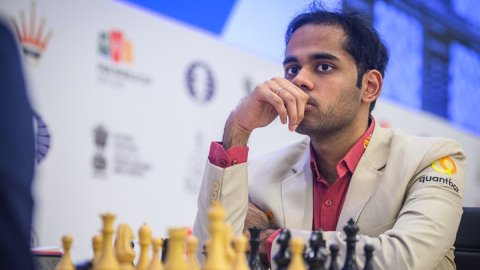 FIDE World Cup 2025: World junior champion V Pranav, GM Arjun Erigaisi win with black; Vidit survive