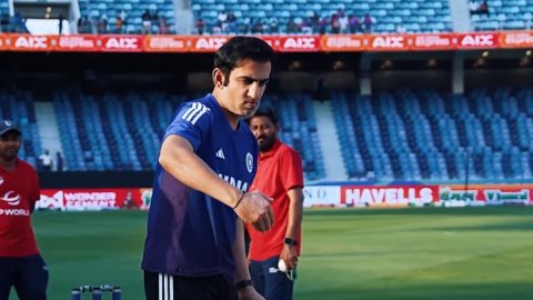 आइसलैंड क्रिकेट ने भी लिए गौतम गंभीर के मज़े, बोले- 'हम नहीं बनाएंगे अपना कोच'