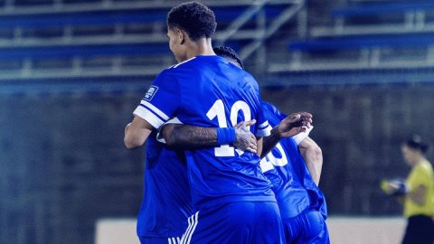 करीब डेढ़ लाख की आबादी वाले देश ने रचा इतिहास, फीफा विश्व कप में बनाई जगह