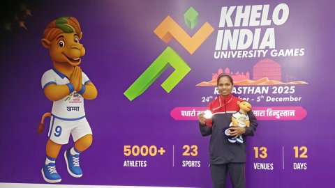 केआईयूजी 2025 : पिता को खोकर डिप्रेशन में थीं रिंकी नायक, परिवार के खिलाफ जाकर वेटलिफ्टिंग में जीता 