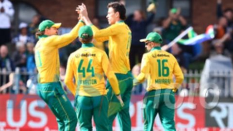 भारत के खिलाफ वनडे और टी20 सीरीज के लिए दक्षिण अफ्रीका ने किया टीम का ऐलान 