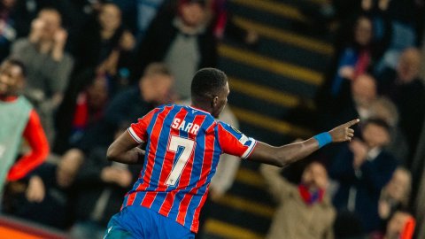 यूईएफए कॉन्फ्रेंस लीग : क्रिस्टल ने अल्कमार को 3-1 से हराया, इस्माइला सार मैच के हीरो