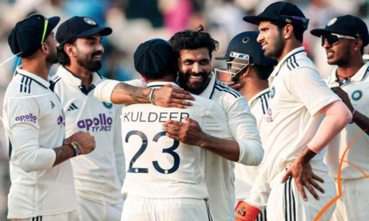 South Africa set 124 runs target for India in first test