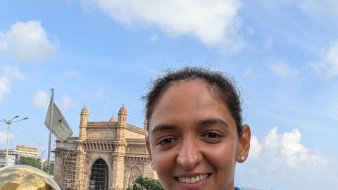 Indian women's team gets warm welcome on reaching Delhi for a meet-up with PM Modi