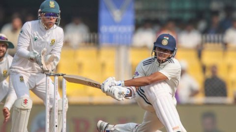 Yashasvi Jaiswal ने 13 रन पर आउट होकर भी रचा इतिहास,महान सचिन तेंदुलकर-सुनील गावस्कर का रिकॉर्ड तोड़