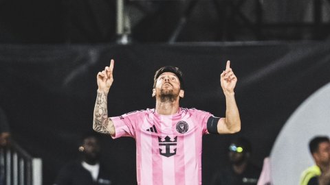 MLS: Messi's brace helps Miami to enter Eastern Conference SF with 4-0 win over Nashville