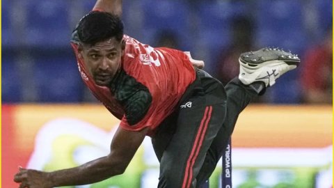 Mustafizur Rahman तोड़ सकते हैं Ish Sodhi का रिकॉर्ड, T20I के Top-3 गेंदबाज़ों में हो सकते हैं शामिल