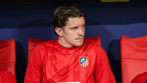 No plans to return to England, says Atletico Madrid's Gallagher