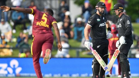 NZ vs WI 1st ODI: न्यूजीलैंड ने रोमांचक मैच में वेस्टइंडीज को दी मात,ये खिलाड़ी बना जीत का हीरो