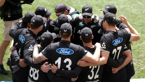 वेस्टइंडीज के खिलाफ T20I सीरीज से बाहर हुए टिम सेफर्ट,World Record वाला खिलाड़ी NZ टीम में शामिल