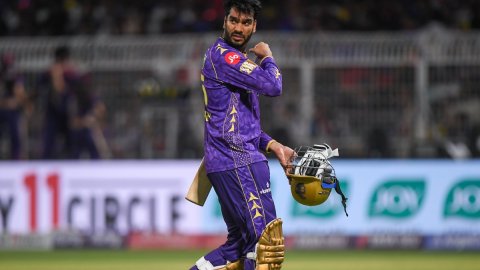 Rs 23.75 crore too high, consider releasing Venkatesh Iyer & buy back at a reasonable price: Aaron F