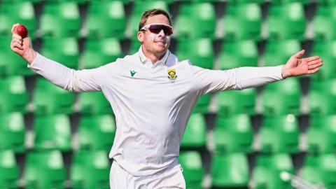 साइमन हार्मर फर्स्ट क्लास क्रिकेट मे 1000 विकेट लेने वाले आखिरी गेंदबाज ना बन जाएं