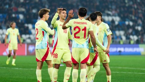 Spain surge toward 2026 WC berth; Switzerland too prosper