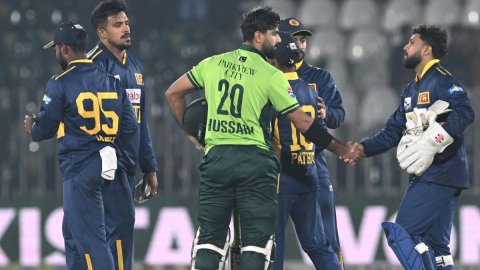 Clinical Pakistan Whitewash Sri Lanka 3-0 In ODI Series