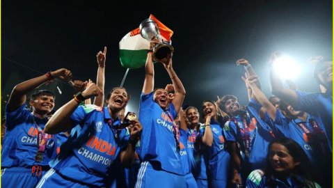 WATCH: 'ना लेना कोई पंगा... रहेगा सबसे ऊपर हमारा तिरंगा', क्रिकेट फैंस का दिल छू लेगा Team India का 