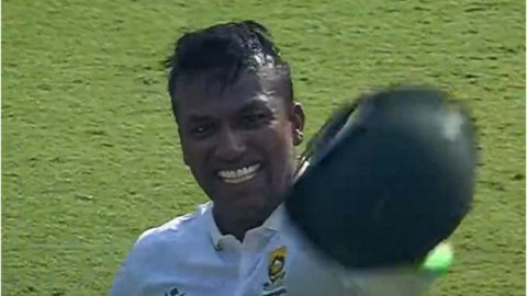 आखिर कौन है ये सेनुरन मुथुसामी? टीम इंडिया के खिलाफ सेंचुरी जड़कर लूटा मेला