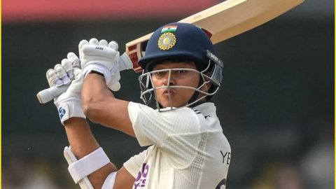 23 साल के Yashasvi Jaiswal ने रचा इतिहास, गुवाहाटी टेस्ट में अर्धशतक ठोककर की Kane Williamson के खास