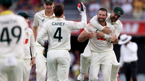  Australia Depth Shows Up England's Ashes 'Failures'