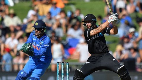 न्यूजीलैंड के इस धाकड़ खिलाड़ी ने लिया क्रिकेट से संन्यास,35 साल में अचानक इस कारण लिया बड़ा फैसला