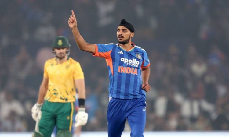 Arshdeep singh need 1 wicket to break Bhuvneshwar kumar record in second t20i vs south africa