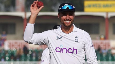 Ashes: Will Jacks replaces injured Wood in England's XI for Brisbane Test