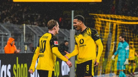 Dortmund tighten top-three grip after win over Hoffenheim