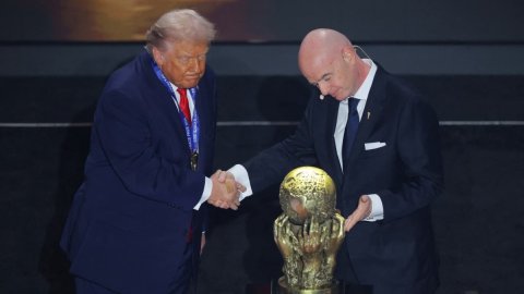 FIFA awards first-ever peace prize to US President Donald Trump ahead of World Cup draw