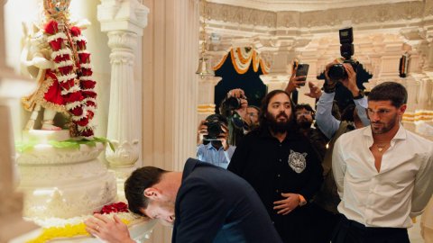 GOAT Tour: Lionel Messi experiences Indian tradition and wildlife in a visit to Vantara