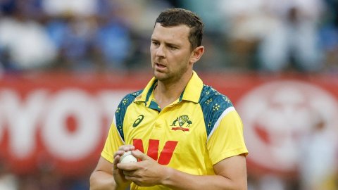I'm still determined to play three formats as best I can, says Hazlewood