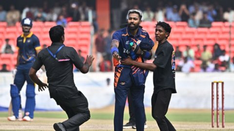 हार्दिक पांड्या के 'फैन पावर' का असर, बदलना पड़ा बड़ौदा-गुजरात मैच का आयोजन स्थल 