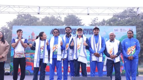 'फिट इंडिया संडे ऑन साइकिल 2025' का समापन, दीपिका कुमारी और अतानु दास जैसे एथलीट रहे शामिल 