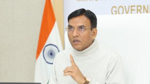 बेंगलुरु में 75 करोड़ की लागत से तैयार हो रहा हाई परफॉर्मेंस सेंटर, केंद्रीय खेल मंत्री ने किया शिला