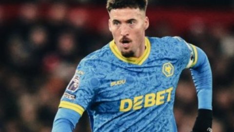 प्रीमियर लीग: वॉल्वरहैम्प्टन वांडरर्स के लगातार 11 हार का सिलसिला थमा, मैनचेस्टर यूनाइटेड के साथ मुक