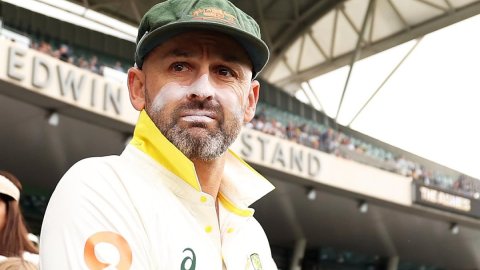 एडिलेड टेस्ट के पांचवें दिन ऑस्ट्रेलिया को झटका, नाथन लायन ने इंजरी की वजह से छोड़ा मैदान