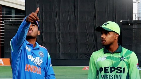 India maintain 'no handshake' policy against Pakistan in U19 Asia Cup