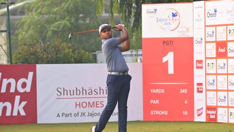 Jaipur Open 2025: Teenager Manoj S. shoots 63 for the first-round lead