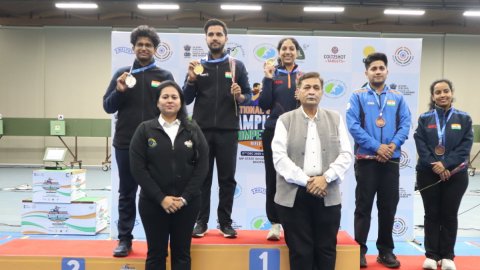 National Shooting C'ships: Ramita Jindal, Himanshu Dhillon claim 10m air rifle mixed team gold